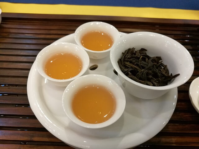 phoenix-single-clump-oolong tea Ooolong tea